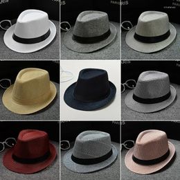 Berets Fashion Retro Men Fedoras Top Jazz Felt Wide Brim Hat Vintage Couple Cap Winter Chapeau Summer Bowler Hats Outdoor