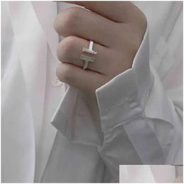 Wedding Rings 2024 Designer Ring Double T 925 Serling Sier Plaed 18K Rose Gold Opening Inlaid Fritillaria Half Diamond Anniversary Wo Otko7
