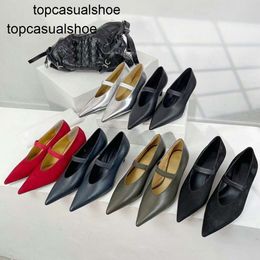 Toteme shoes Top quality pointed toes leather Kitten heels Mary Jane pumps shoes Luxury designer dress shoes Office shoes Factory footwear