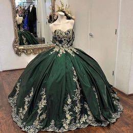 Green Quinceanera Dress Ball Gowns Off The Shoulder Appliques Birthday Dresses Prom Pageant Gown Vestido De 15 0522