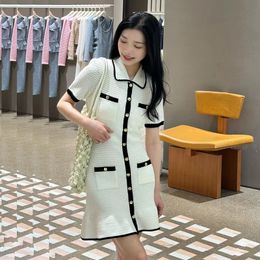 2024 Spring/Summer New SP Pure White Contrast Colour Flip Collar Knitted Waist with Black Edge Gold Button Decoration Mesh Hook Needle Short sleeved Dress