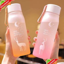 Water Bottles Upgrade Bottle Frosted With St Plastic Cup Sports Gradient Outdoor Sport 560Ml Drop Delivery Home Garden Kitchen Dinin Dhloi