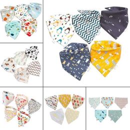 Bibs Burp Cloths Cartoon printed baby bibs baby supplies baby feeding bibs cotton baby accessories skin friendly baby bibs d240522