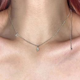 Beautiful Tear Drop Necklace Womens Summer High End Design Sense Ins Style Versatile Accessories Simple Elegant Clavicle Chain 240522