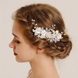 Headpieces Alloy Flower Handmade Bridal Hair Comb Silver Leaf Clip Headpiece For Women Premium Wedding Dinner Jewellery Accessories