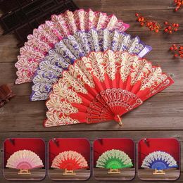 Decorative Figurines Retro Folding Hand Fan Plastic Gold Powder Craft White Wedding Party Chinese Style Dance Cloth Handheld