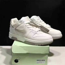 Designer Shoes Casual Sneakers Men's White Shoes Women's Low Tops Black White Panda Pink leather Light blue Patent sneakers Runners Sneakers Skateboard shoes E3SE