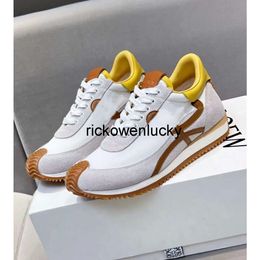 Luxury loeweshoes Brand Flow Runner Sneaker Shoes Calfskin Leather Nylon Suede Laceup Discount Trainers Rubber Sole Platform Skateboard Walking EU3846 Wi