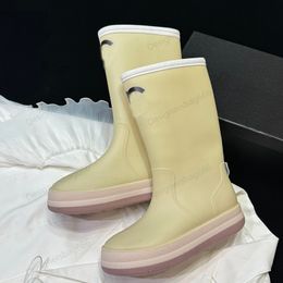 24ss High quality New Waterproof Designer Rain Boots Womens Flat Heel Thick Sole Short Boots Fashion Womens Mens Rubber Boots Anti Slip Long Tube Rain Shoes Pure Colour