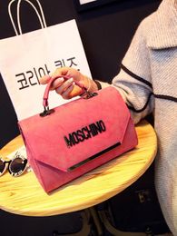 Shoulder Bags Famous Bag Women 2024 Luxury Designer Handbags Trending Crossbody Fashion Retro Top Handle Matte