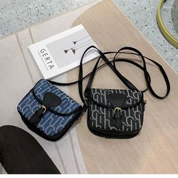 Shoulder Bags 2024 Women's Single Bag Trend Messenger Luxury Designer Small Square Handbag