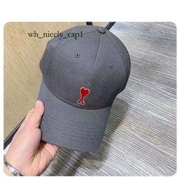 Ami Hat Baseball Hat Spring/Summer Little Peach Heart Embroidered Baseball Hat Paris Trendy Love Couple Sunshade Duck Tongue Hat 7945