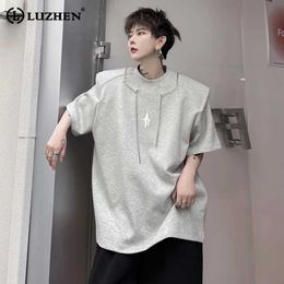 Men's T-Shirts LZHEN Summer Solid Color Metal Chain Decoration Design Short sleeved T-shirt Fashion Korean Mens Personalized Street Top LZ2165 Q240521