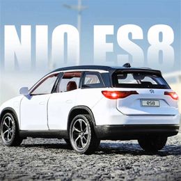 Diecast Model Cars 1 24 NIO ES8 Alloy New Energy Car Model Diecasts Metal Electric Vehicles Car Model Simulation Sound and Light Childrens Toy Gift