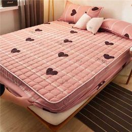 Bedding sets WOSTAR Thicken quilted mattress protector cover couple luxury double bed elastic fitted sheet style king size protection pad 180 H240521 01UA