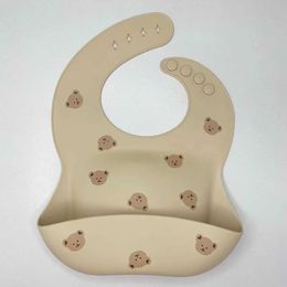 Bibs Burp Cloths Baby bibs Burp Cloths waterproof childrens baby accessories newborn cartoon bear baby products silicone bibs d240522