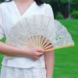 Decorative Figurines Fashion White Lace Folding Fan Vintage Hollow Out Embroideried Flower Wedding Bride Hand Decoration