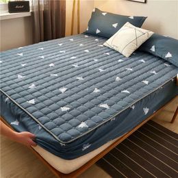 Bedding sets WOSTAR Thicken quilted mattress protector cover couple luxury double bed elastic fitted sheet style king size protection pad 180 H240521 XN4M