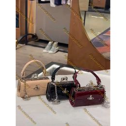 Fashion Evening Bags Viviane Westwood Mini Lipstick Bag Chain Strap Crossbody Designer Clutch Bag Cute Small Shoulder Handbags 450