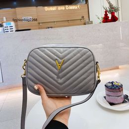 Top Handbag Designer Women's Bag Fashion Single Shoulder Crossbody Bag Trend All-in-one Underarm Bag Small Handbag Coin Purse For Men And Women L86N