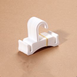 Lightweight Slipper Hanger Sandal Shoes Plastic Penyangkut Selipar For Display Retail Use Durable Shelf Hanger Storage J113