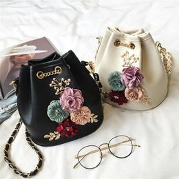 Shoulder Bags 2024 Bucket Bag Fashion PU Leaather Handbags Pumping Belt Sweet Flower Women Style