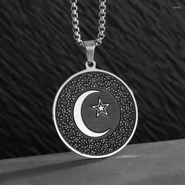 Pendant Necklaces Round Brand Stainless Steel Star And Moon Pattern Necklace For Men Women Versatile Gift Lovers