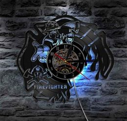 Wall Clocks Fire Dept Art Firefighter Clock Firemen Helmet Rescue Record With LED Night Light Home Decor Gift6611487