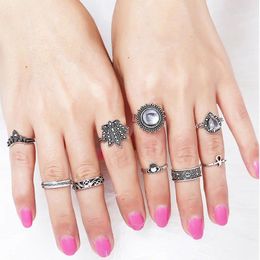 Cluster Rings Bohemian Flower Ring Sets For Women Vintage Retro Silver Color Sun Lotus White Crystal Stone Finger Jewelry 2024