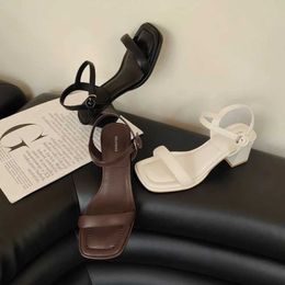 Dress Shoes 2023 Summer Narrow Band Womens Sandals Fashion Square Low High Heels Elegant Outdoor Leisure Slide H240527