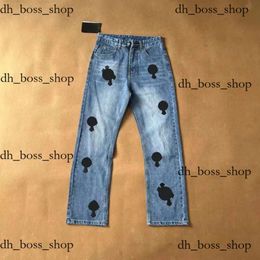 chromess pant Designer Jeans Mens Pants Designer Clothing Jeans Sanskrit Washed Into Old Straight Jean Hearts Splashink Crucifix Applique For chrome hesrts 784