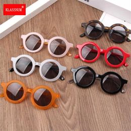 Sunglasses 1pc Brand Baby Sunglasses Toddler Children UV400 Round Frame Goggles Outdoor Kids Girls Summer Infant Vintage Eyewear 2024 New Y240523