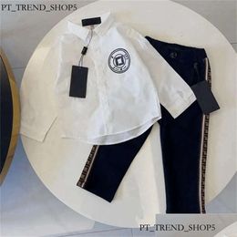 Designer Camisa de mangas compridas e calças de 2 peças definidas Spring outono de alta qualidade marca casual fã de crianças