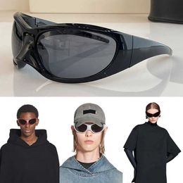 SKIN XXL CAT SUNGLASSES IN BLACK Eyewear Glasses BB0252S bio-based injected nylon are in several looks of the Winter 22 Collection 360 2305