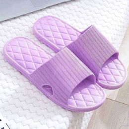 Slippers Household Men Women Summer Wholesale Indoor Nonslip Bathroom Couples Mute Collar Explosions Plastic Sandal e43