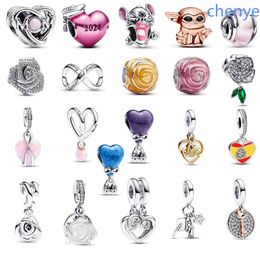 Högkvalitativ Sterling Silver Charm New New Rose Mother's Day Collection Eternal Matching Pärla Lämplig för kvinnor Armband Halsband Tillbehör Fashion Charm