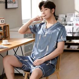 Ice Silk Pajamas Mens Summer Shortsleeved Thin Simulation Pyjamas Casual Large Size Home Wear Sleepwear 2piece Set 240518