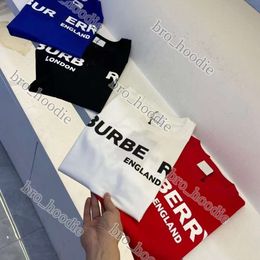 2024 Designer Mens Burberyy T Shirt Shirt Graphic Tee Woman B Brand Printing Summer Luxury Casual Fashion Loose 100% Cotton Round Neck Oversized Couple Clothing 936