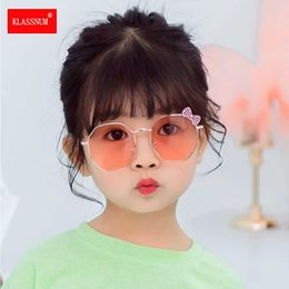 Sunglasses 1pc Fashion Girls Bow Sunglasses Metal Frame Kids Glasses Children Outdoor Goggles Party Eyewear Cute Sun Glasses Wholesale New Y240523
