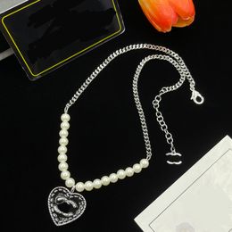 Fashion Brand Pearl Necklace Gold Plated Silver Designer Pendants Letter Necklaces Copper Choker Crystal Necklace Chain Jewellery Accessories Gifts