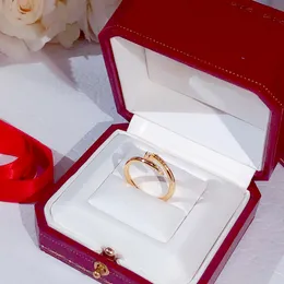 Ring designer ring luxury jewelry rings for women Alphabet diamond saboteur design fashion christmas gift jewelry Valentine Day gift Versatile rings szie 6-9 good