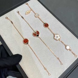 Famous designer Vanly bracelet for lovers Seven Star Ladybug Bracelet Five Flower Female Light Luxury Natural with Original Van logo