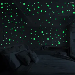 Wall Stickers 3D Bubble 127 Pcs/set Stars Dots Luminous Sticker DIY Bedroom Kids Room Decal Glow In Dark Fluorescent Home Decoration