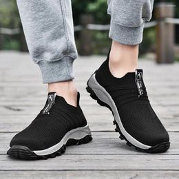 Fitness Shoes Casual Men Comfortable 2024 Summer Couple Walking Breathable Mesh Flat Vulcanised Sports Lightweight Soft