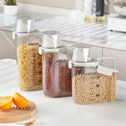 Storage Bottles Plastic Airtight Food Container With Pouring Spout Clear Cereals Jar Flour Grain Dispenser Kitchen Pantry Organiser