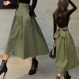 2023 Autumn Black Skirts Korean Fashion Solid Color Big Swing Female Skirt Long Wild High Waist Bow Slim 240520