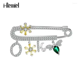 Brooches Fashion Flower Bee Letter Brooch Jewellery Luxury Zirconia Crystal Female Suit Coat Pin Scarf Buckle Shawl Cardigan Accessories