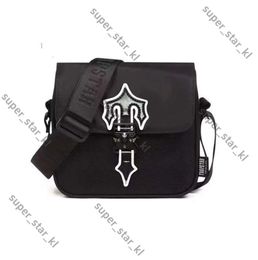 2024 Trapstar IRONGATE T Messenger Crossbody Bag Luxury Designer Men Fashion Black Shoulder Outdoor Work Waterproof Bags 827