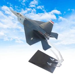 Aircraft Modle 172 Scale F22 fighter jet model with display stand simulation aircraft model used for holiday gifts retaining home shelf deskt