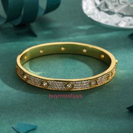 Carrtre Designer Screw Bracelet Luxury Jewelrys Original Trendy 18K Gold Diamond for Women Men Nail Bracelets Silver Jewellery Bracelet NDJF